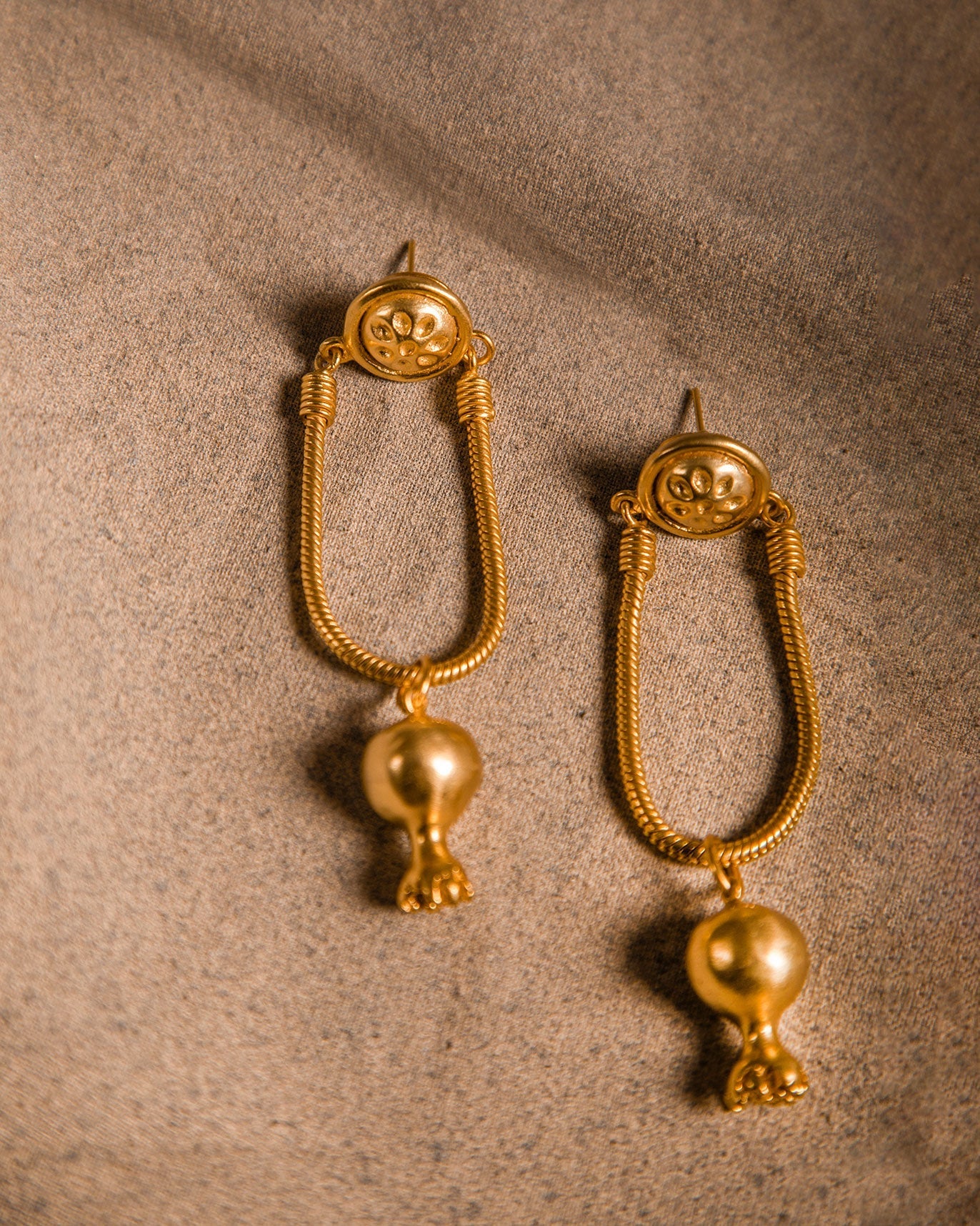 Anaar Jhumka