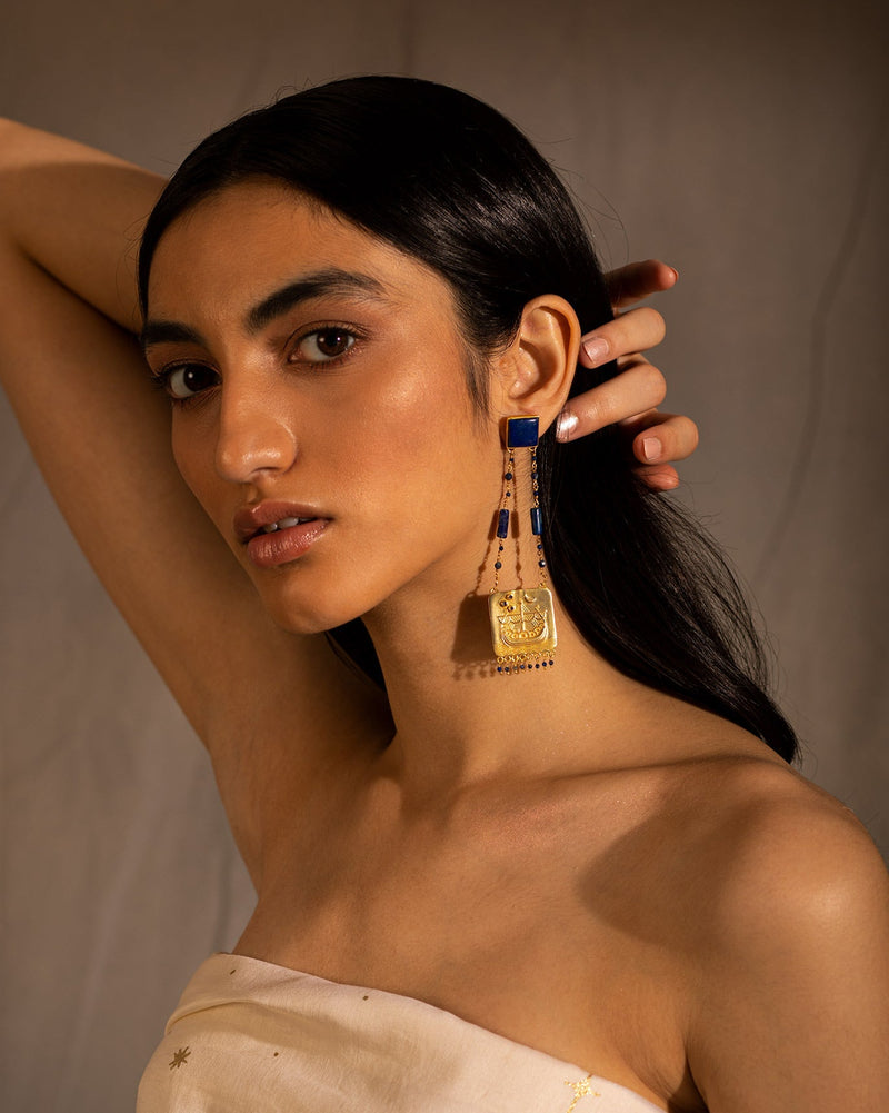 Nauka Earrings