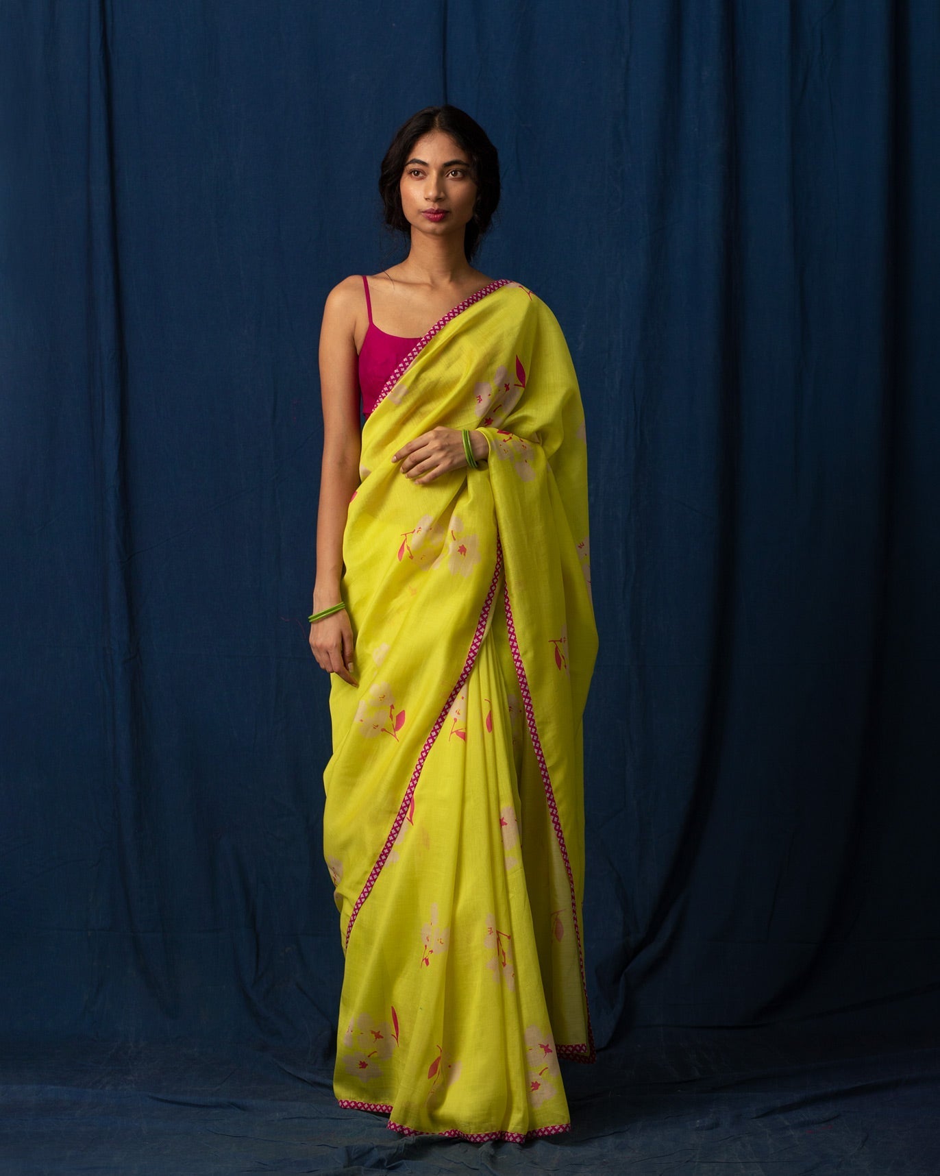 Forest Light Sari - Lime