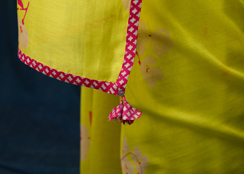 Forest Light Sari - Lime
