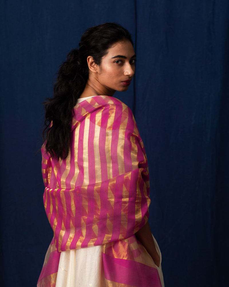 Afterglow Dupatta - Fuchsia & Gold