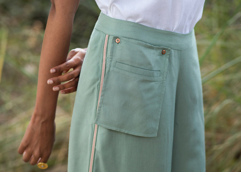 Kasumi Cropped Trousers - Olive