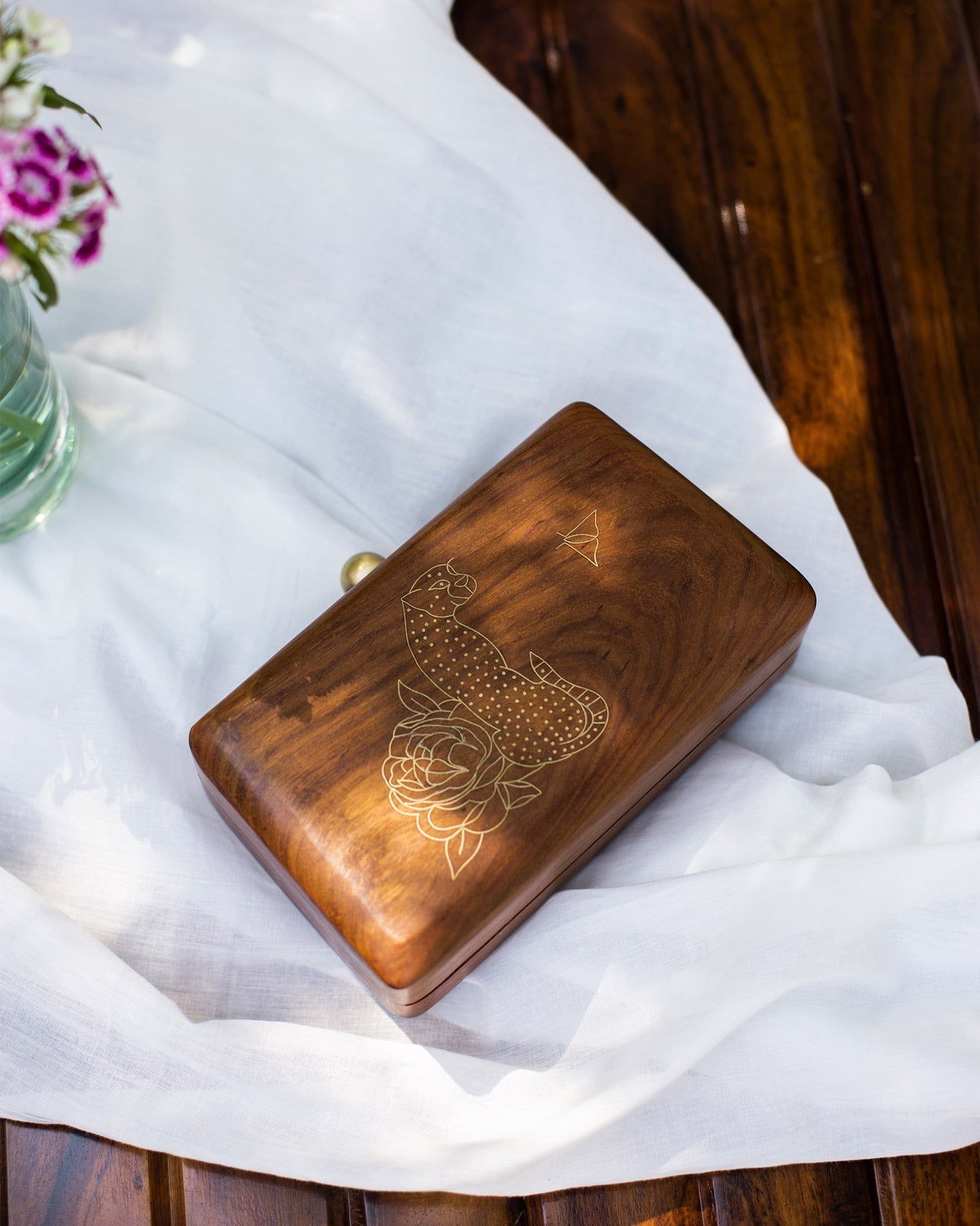 Kanan Clutch - Wood