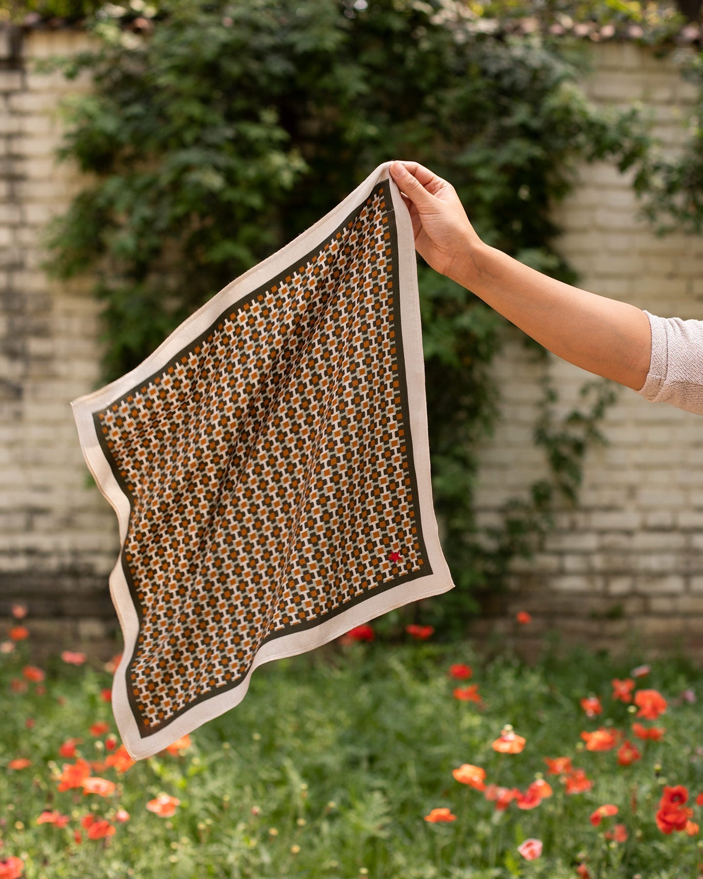 Geo Bandana - Brown