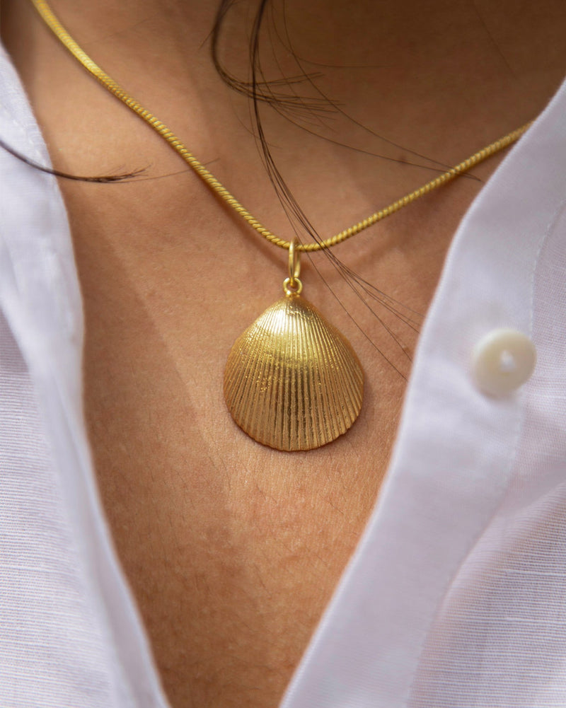 Fan Shell Pendant - Small
