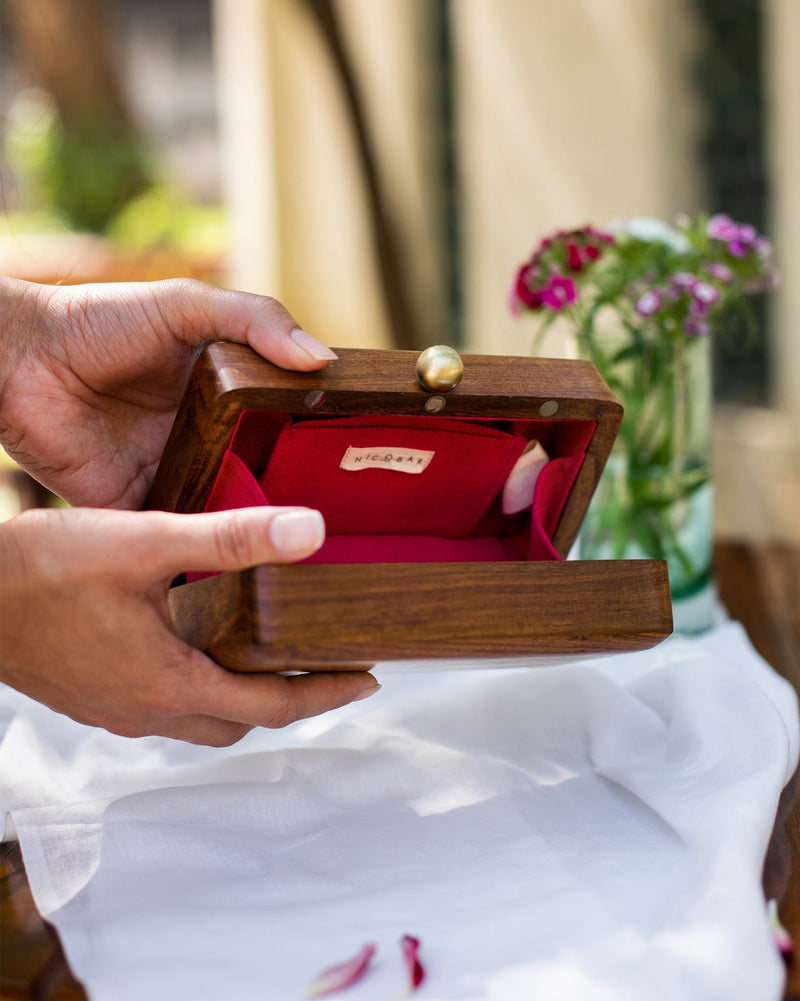 Kanan Clutch - Wood