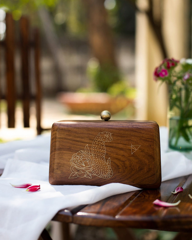 Kanan Clutch - Wood